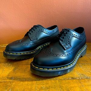 Dr. Martens Black Brogue Shoes. Yellow stitch Women’s US 7